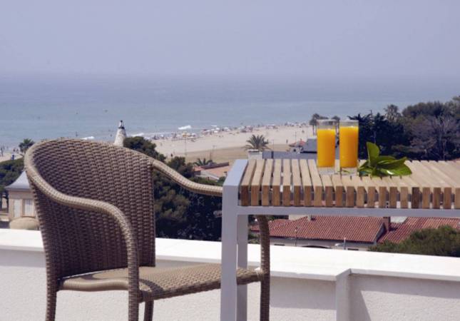 Las mejores habitaciones en Balneario Termaeuropa Playa de Coma-Ruga. Disfruta  nuestra oferta en Tarragona